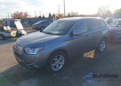 2014 Mitsubishi Outlander Se z USA, uszkodzony, nr VIN JA4AZ3A35EZ002425